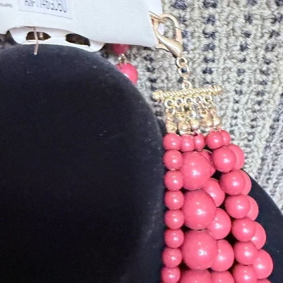 Women's  Vintage Erica LyonsMulti-Strand Burnt Orange BeadsNecklace and Earrings - Picture 6 of 8